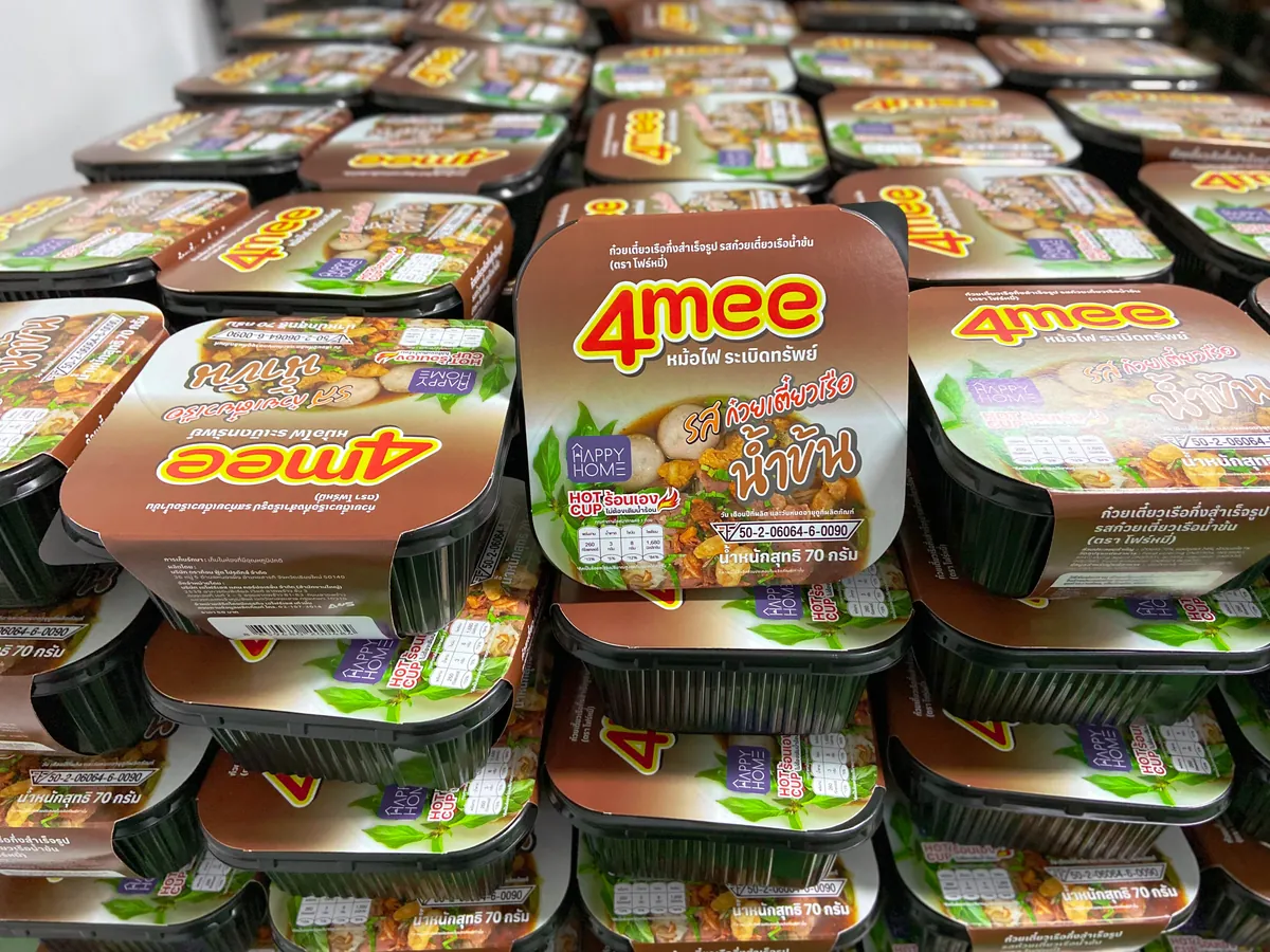ถ้วยร้อนแบรนด์ลูกค้า ผลิตเสร็จพร้อมส่ง